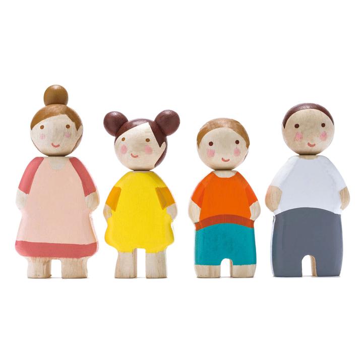 The Leaf Family Wooden Doll Set