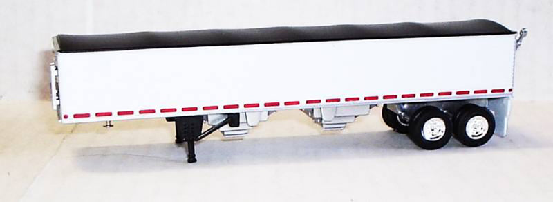 Trucks N Stuff 40' Grain Trailer 1/87 (HO) Scale Model