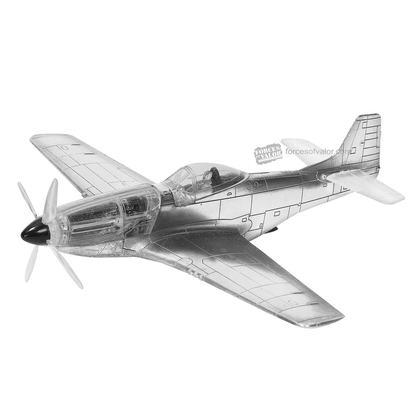 North American P-51D Mustang “ Petie 3rd ” 487th Fighter Squadron, USAAF 1944, 1:72 Scale Model Unpainted Example