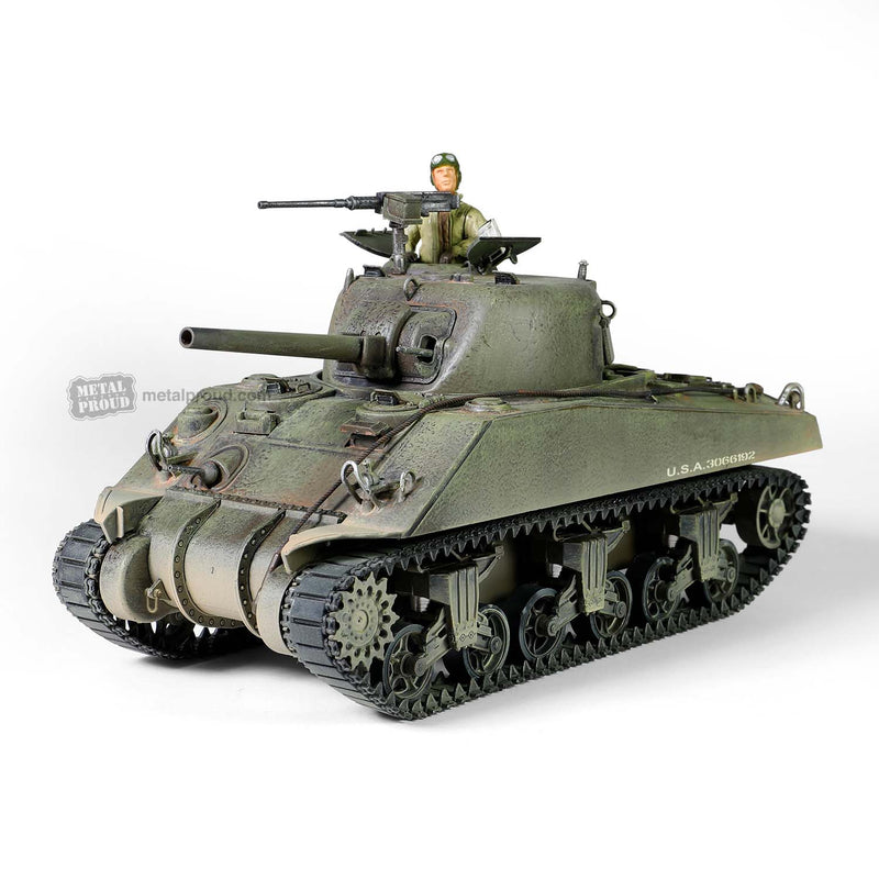 M4 Sherman Medium Tank, 753rd Tank Battalion 1944, 1/32 Scale Model Left Front View