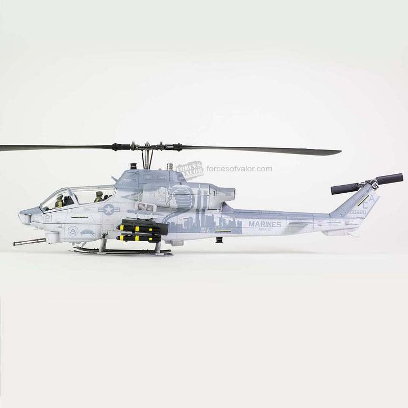 Bell AH-1W Super Cobra Marine Light Attack Helicopter Squadron 167 2012, 1:48 Scale Model Left Side View