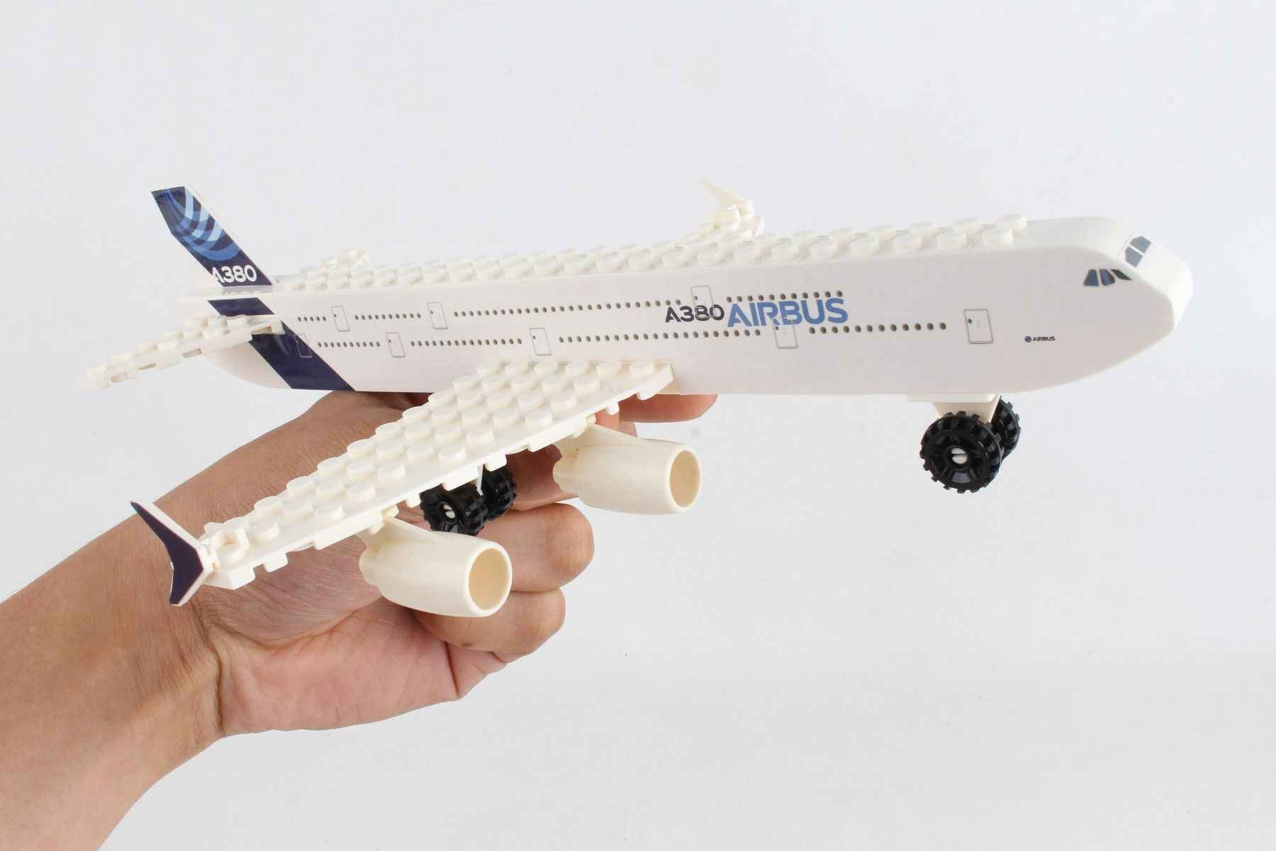 Daron | Airbus A380, 55 Piece Construction Block Kit | Bellford