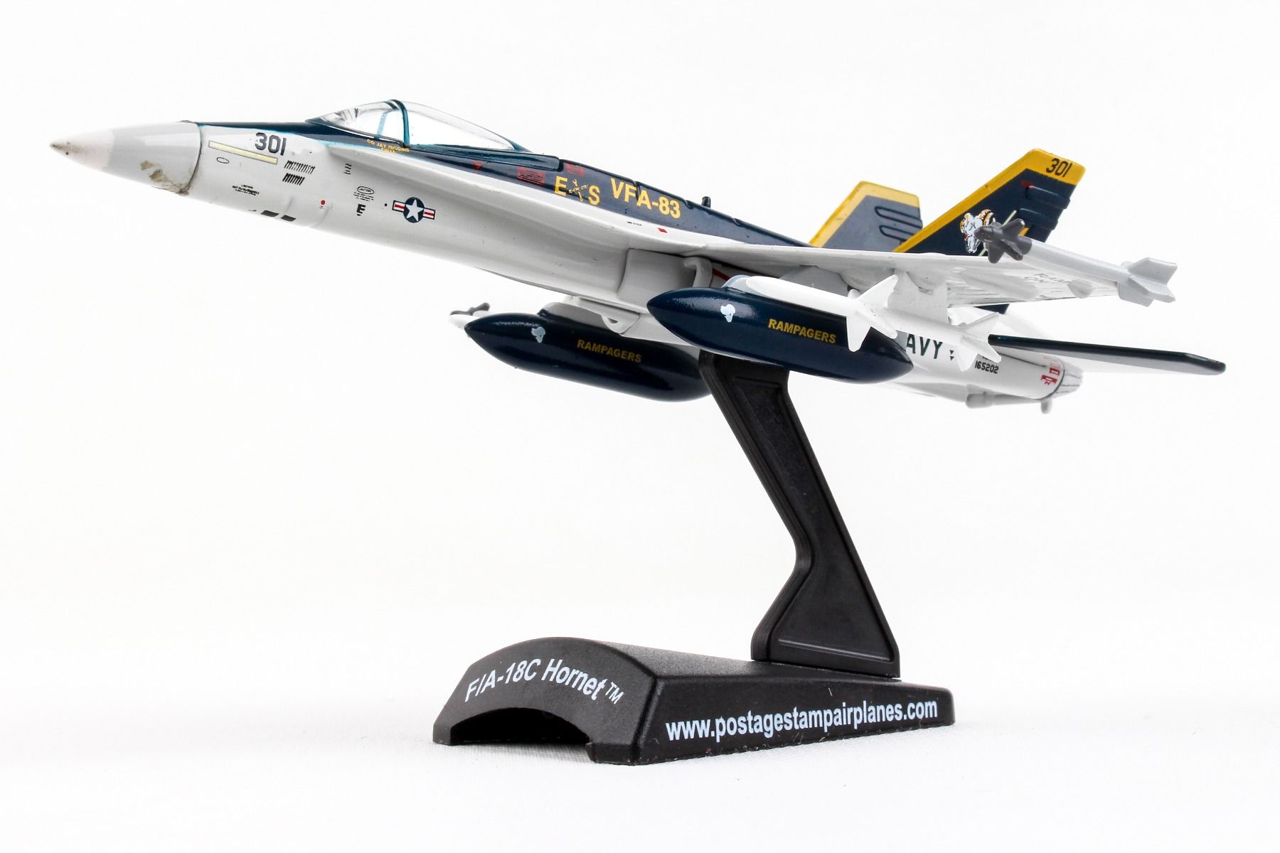 Daron Boeing F/A-18C VFA-83 Rampagers 1/150 Scale Display Model Side View From Below