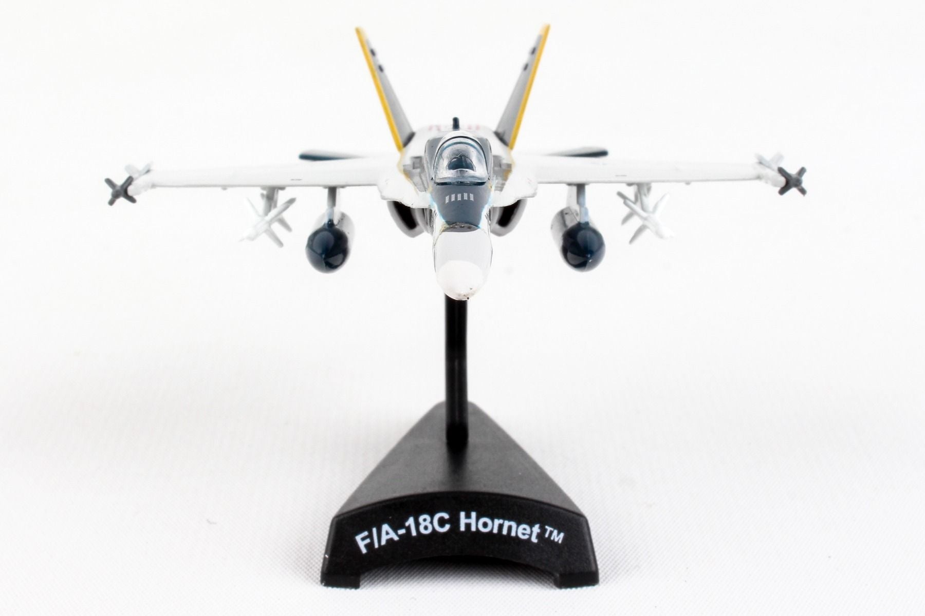 Daron Boeing F/A-18C VFA-83 Rampagers 1/150 Scale Display Model Front View