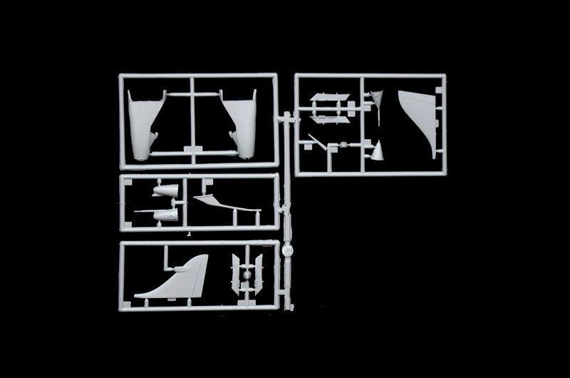 Hawker AV-8A Harrier, 1/72 Scale Model Kit Frame 3