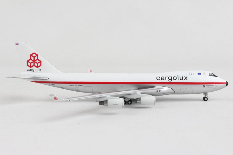 Boeing 747-400F Cargolux (LX-NCL) 1:400 Scale Model Right Side View