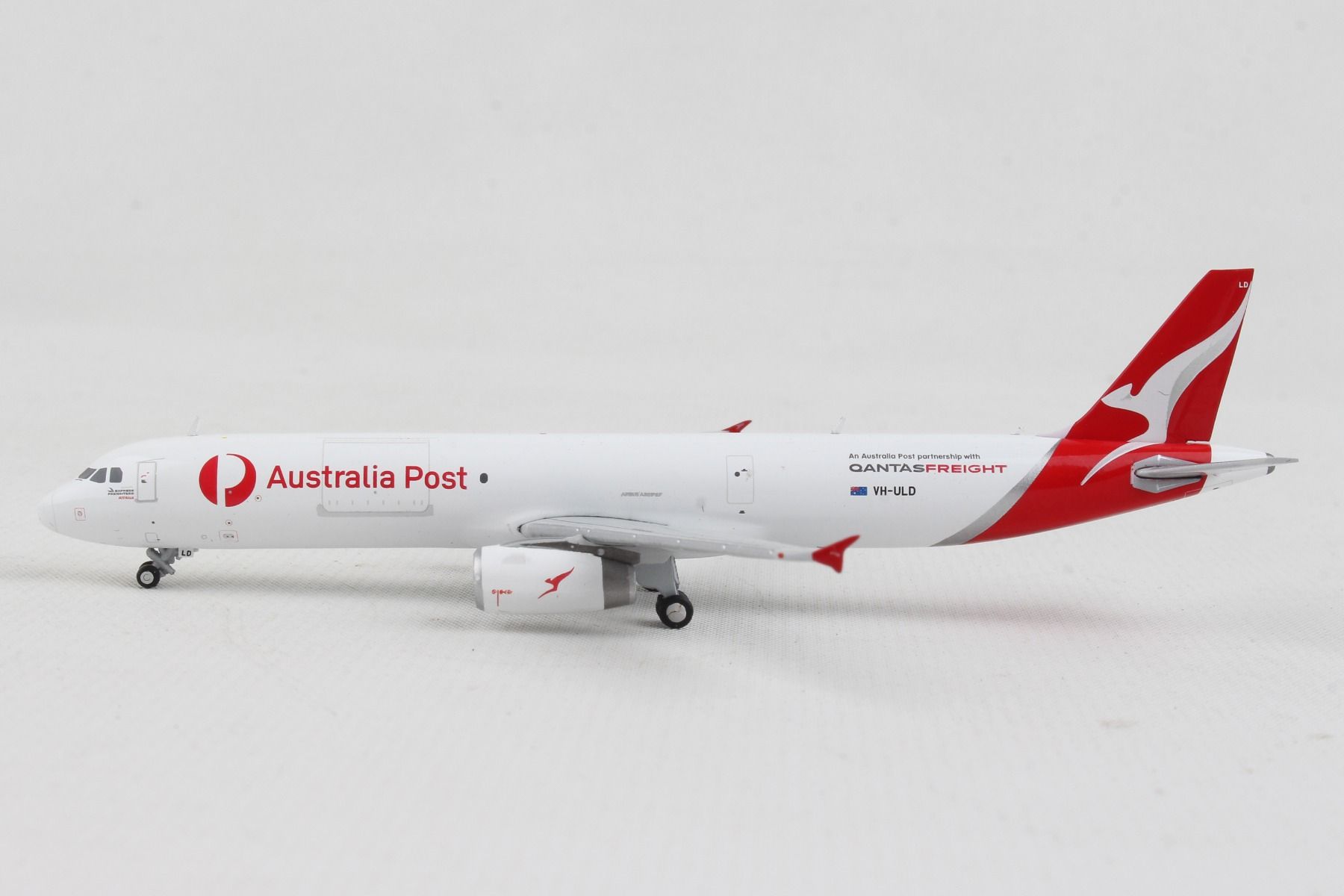 Modellino Aereo GeminiJets 1:400 Airbus A321P2F Qantas Freight Australia Post VH-ULD – Diecast