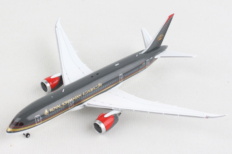 Boeing 787-8 Royal Jordanian (JY-BAC) 1:400 Scale Model Left Front View