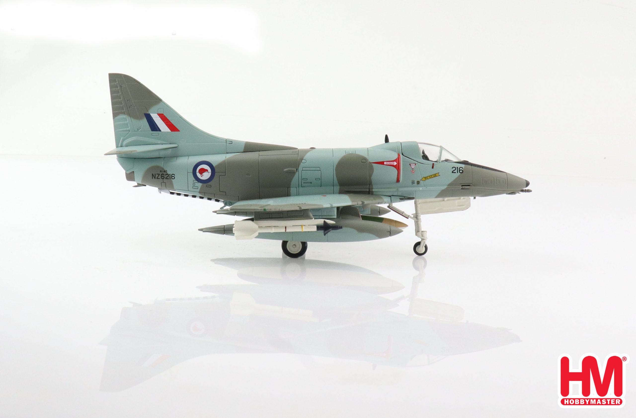 Hobby Master Douglas A-4G Skyhawk Royal New Zealand Air Force 1984, 1:72 Scale Diecast Model Right Side View