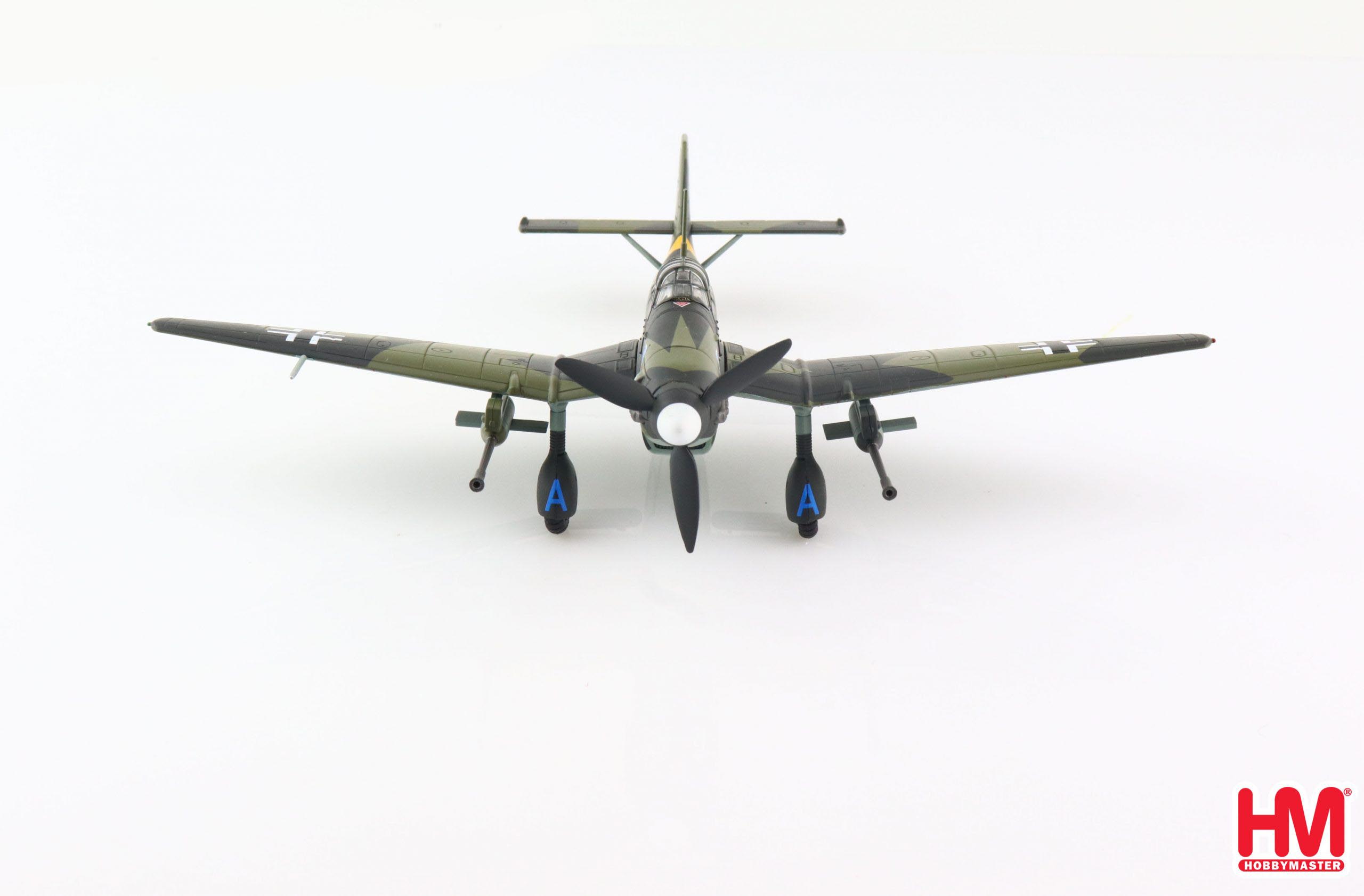 Hobby Master Junkers Ju 87 G-1 “Stuka”, Eastern Front 1/72 Scale Diecast Model Front View