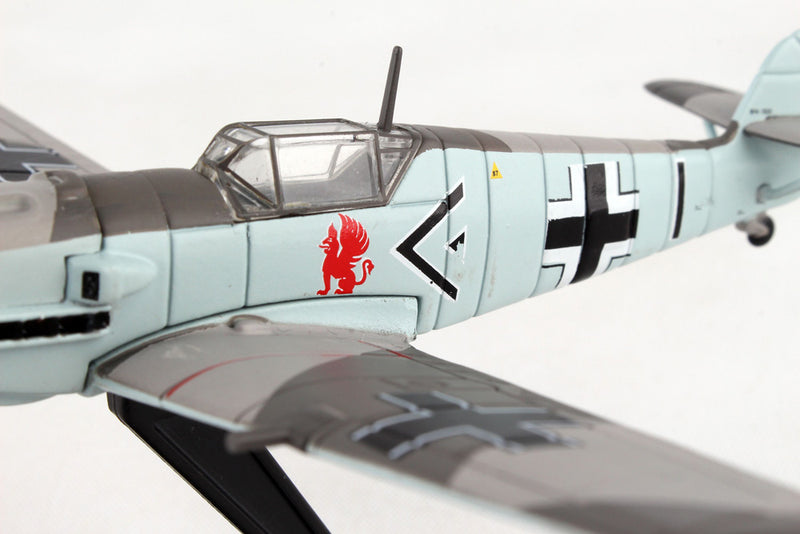 Messerschmitt Bf 109 Adolf Galland 1/100 Scale Display Model Cockpit Area Detail
