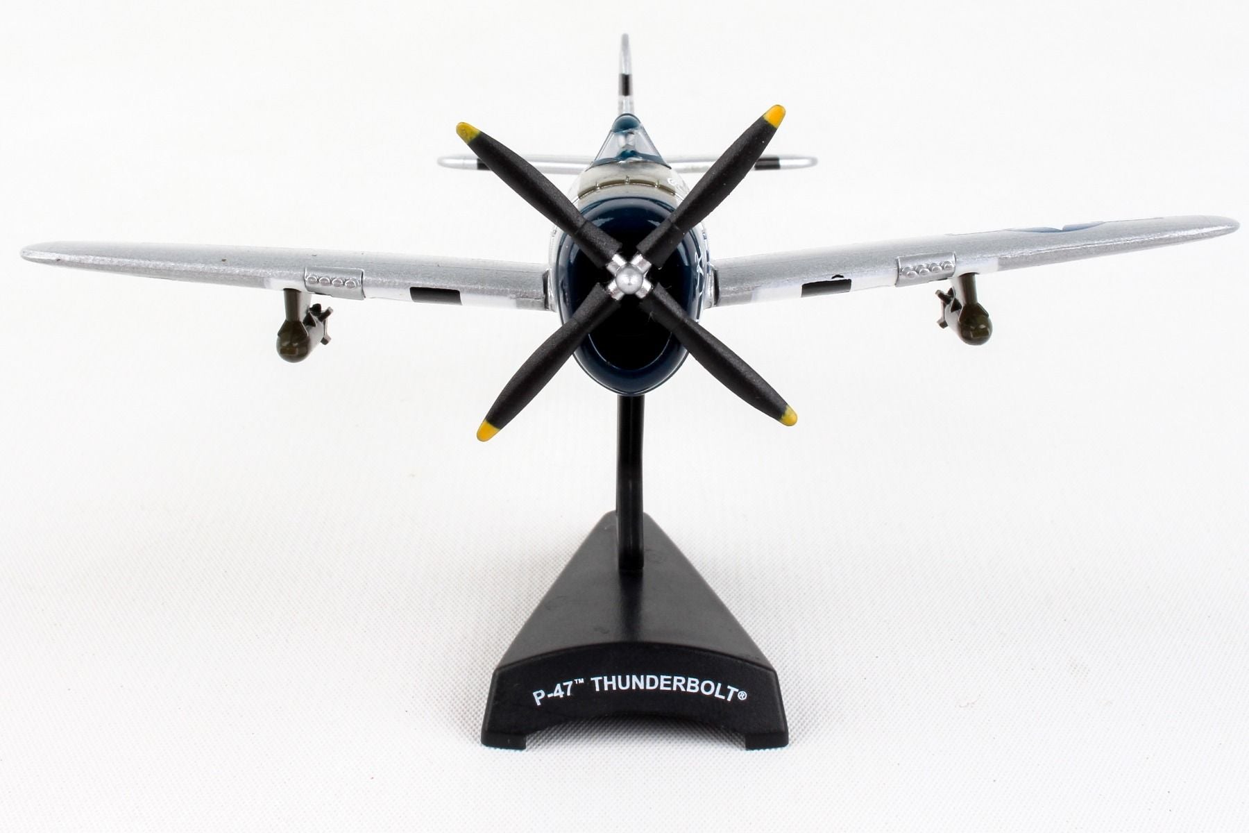 Daron | Republic P-47 Thunderbolt “Kansas Tornado II” 1/100