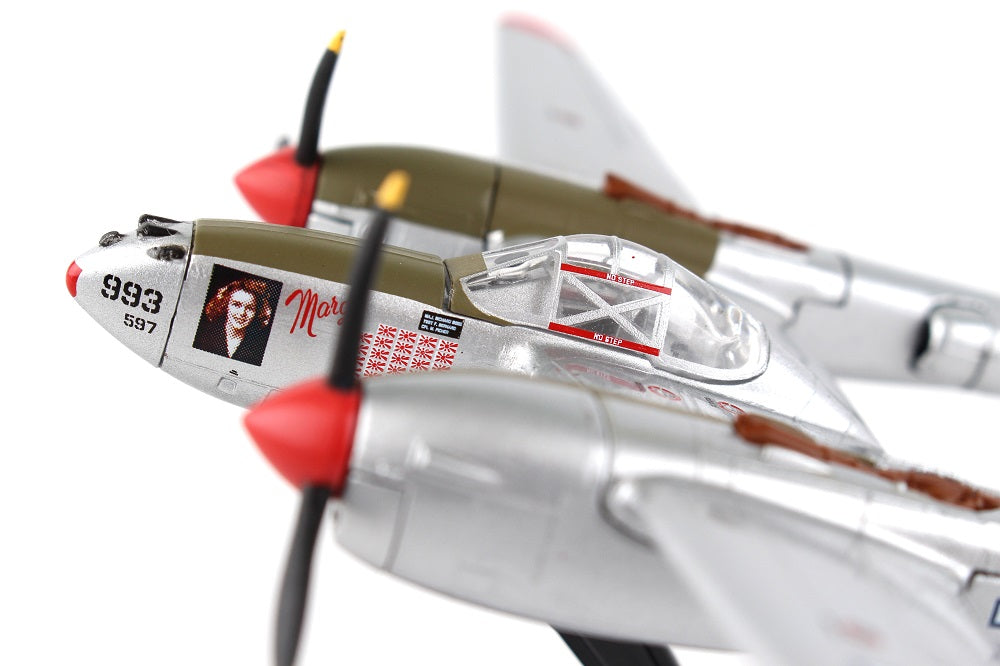 Lockheed P-38J Lightning “Marge”  1/115  Scale Model