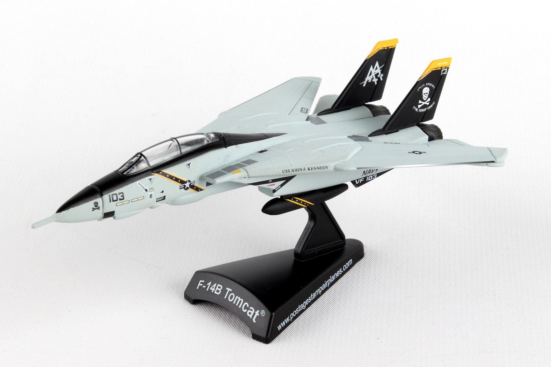 Grumman F-14 Tomcat VF-103 Jolly Rogers 1/160 Scale Model