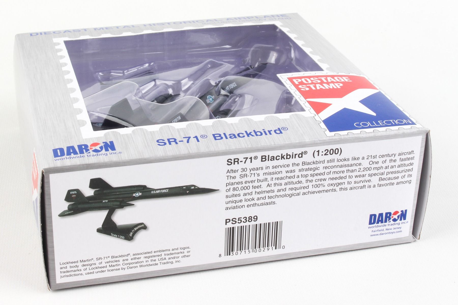 Lockheed SR-71 Blackbird USAF 1:200 Scale Diecast Model Box