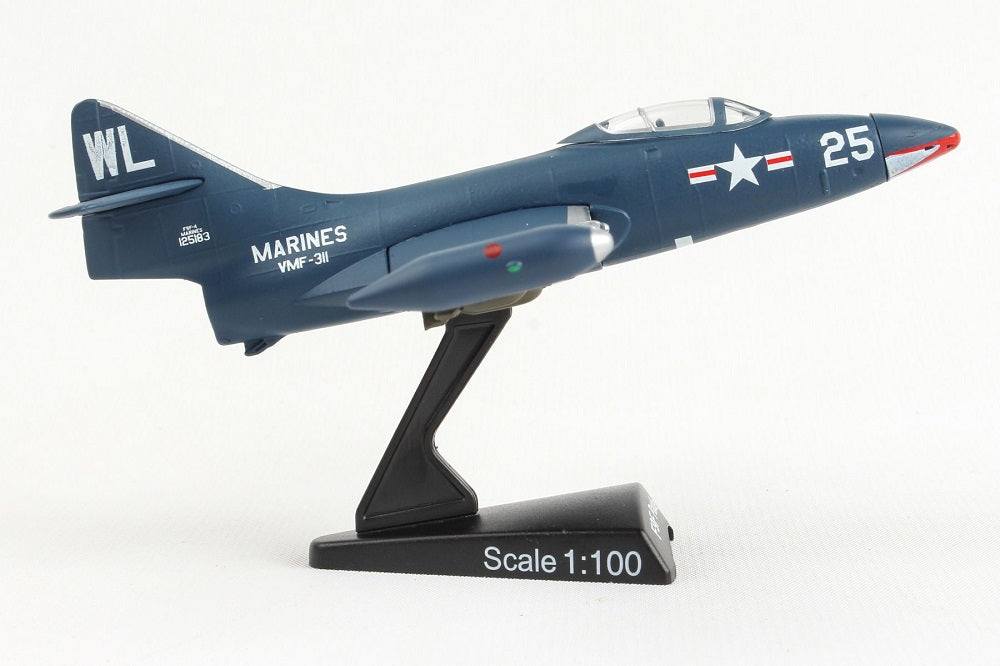 Grumman F9F Panther 1/100  Scale Model Right Side View