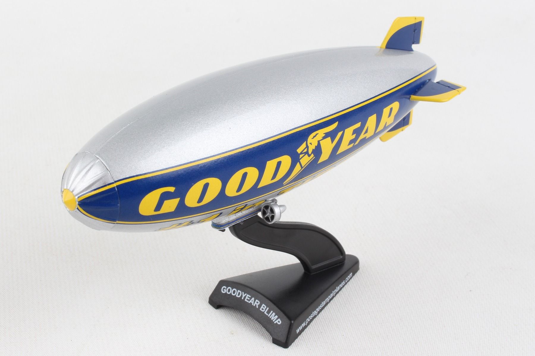 Goodyear Blimp, 1:350 Scale Diecast Model