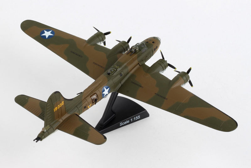 Boeing B-17E Flying Fortress “My Gal Sal”, 1/155 Scale Diecast Model Right Rear View
