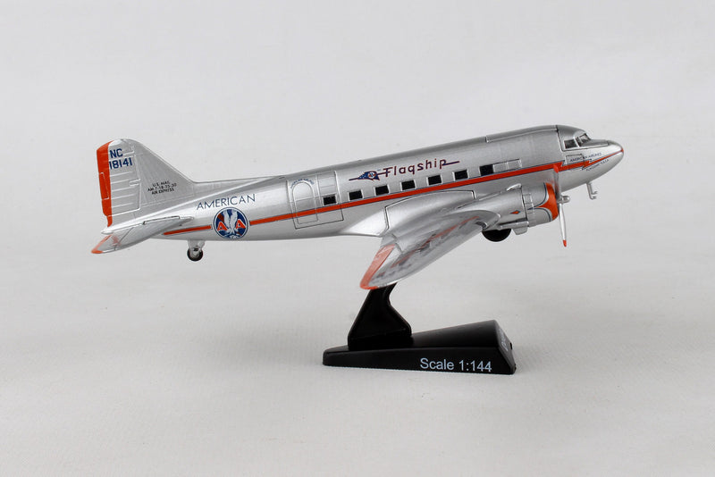Douglas DC-3 American Airlines "Flagship Tulsa", 1/144 Scale Diecast Model Right Side View