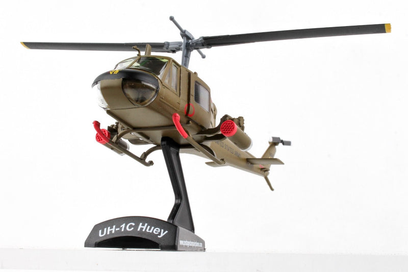 Bell UH-1C Iroquois “Huey” US Army 1”st Cavalry Division, 1:87 Scale Model Left Front Upper View