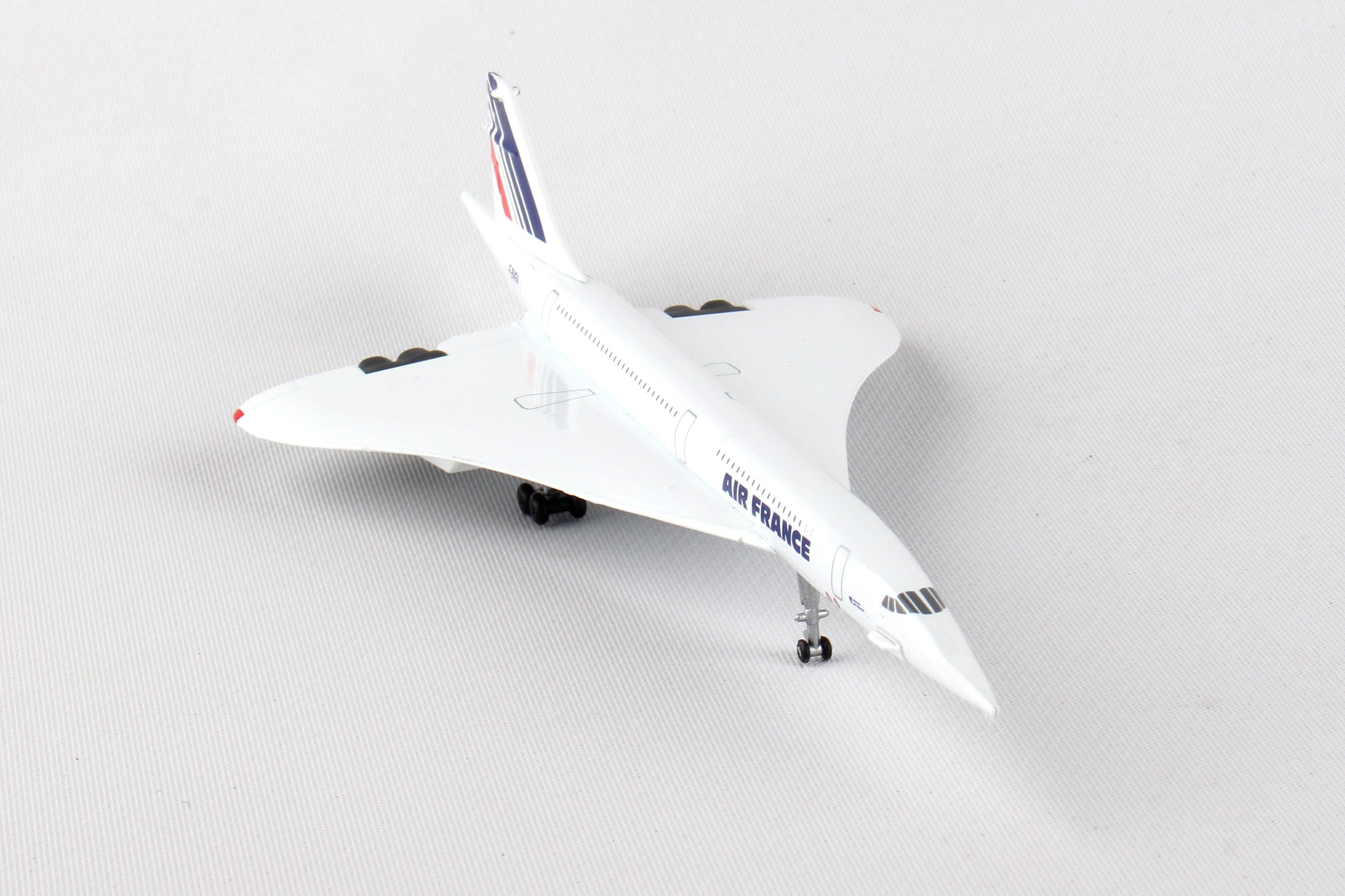 Aérospatiale/BAC Concorde Air France 1/350 Scale Diecast Model  Front Top View