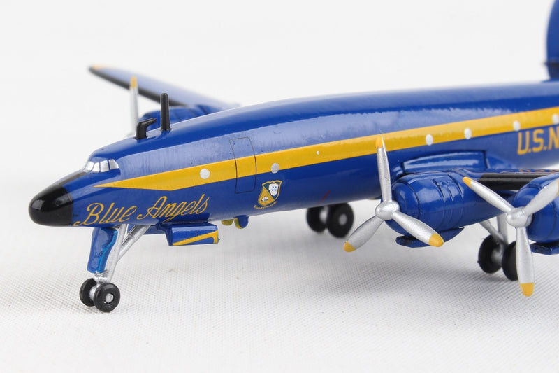 Lockheed C-121J (L-1049) Super Constellation Blue Angels 1/300 Scale Model Front Close Up