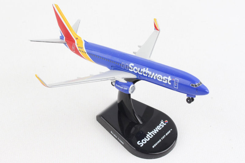 Boeing B737-800 Southwest Airlines, 1/300 Scale Diecast Model Right Front View