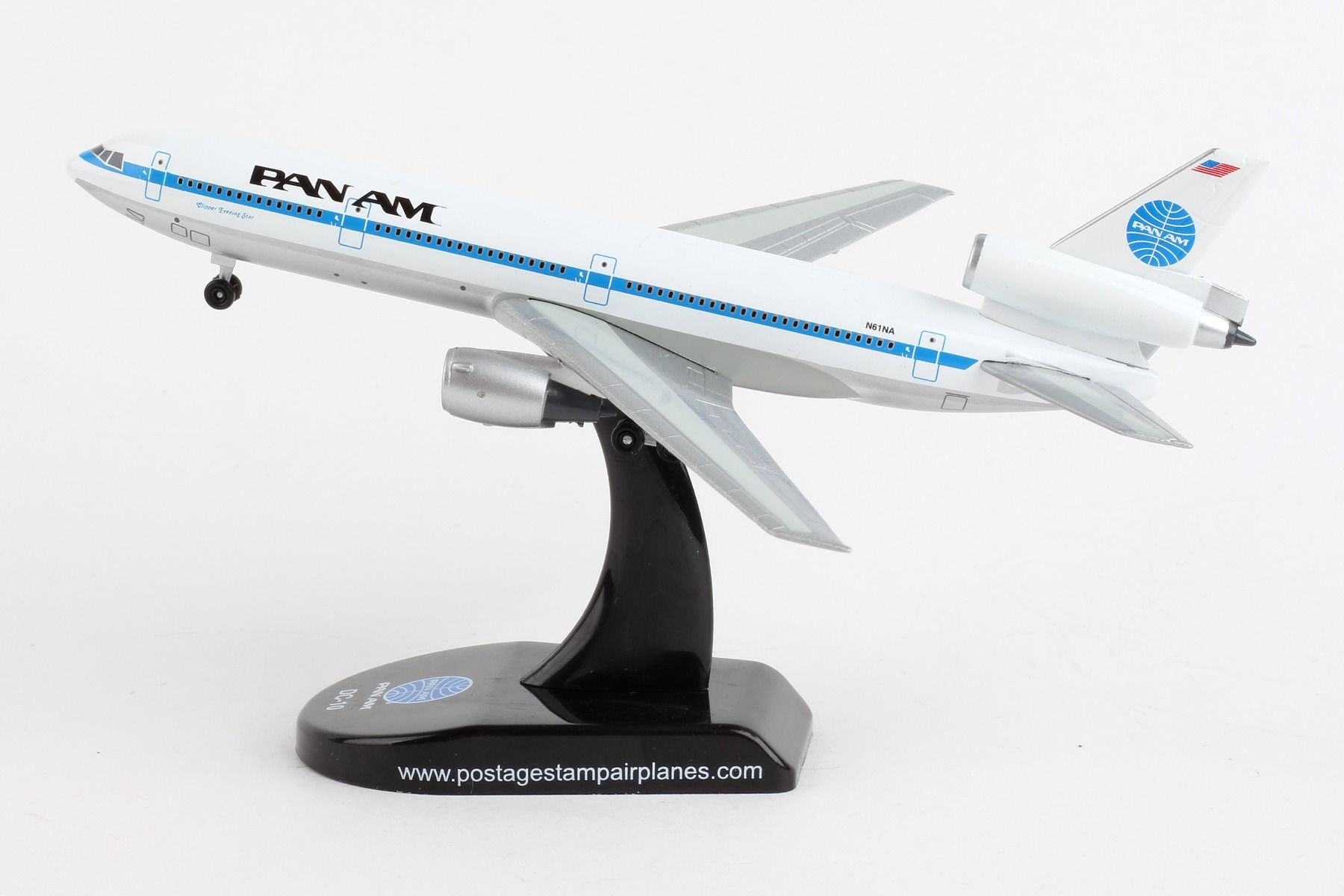 McDonnell Douglas DC-10 Pan Am, 1/400 Scale Diecast Model Left Side View