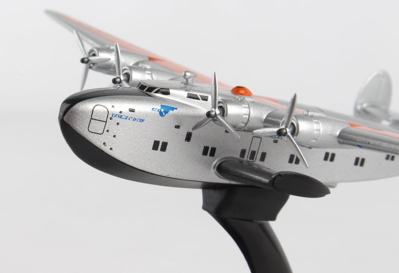 Boeing 314 Clipper Pan Am 1/350 Scale Model Nose Close Up