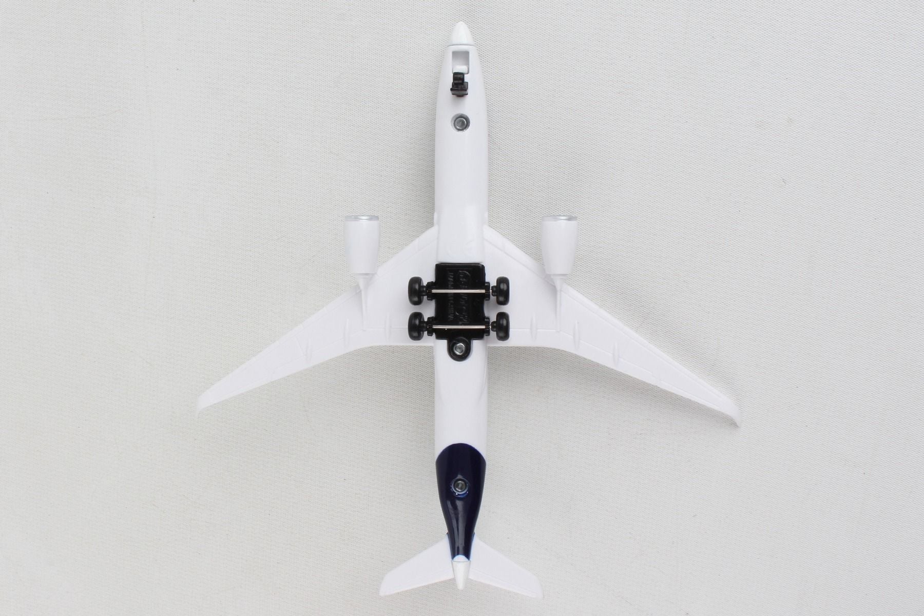 Airbus A350-900 Lufthansa Diecast Aircraft Toy Bottom View