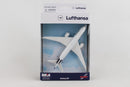 Boeing 787 Lufthansa Diecast Aircraft Toy Packaging