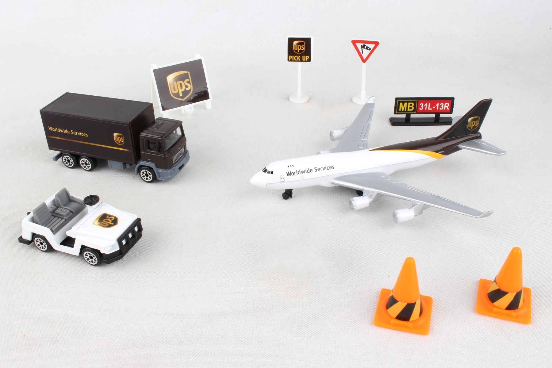 UPS Airport Playset