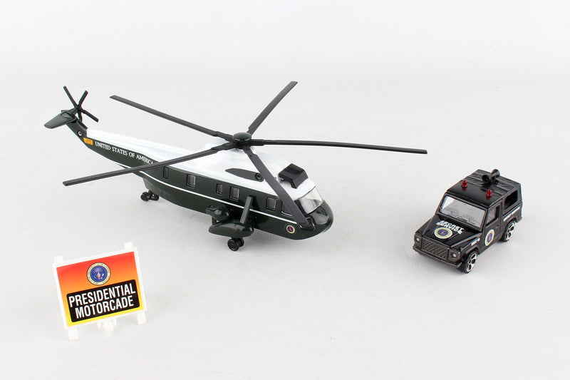 Marine One VH-3D Sea King Diecast Playset Contents