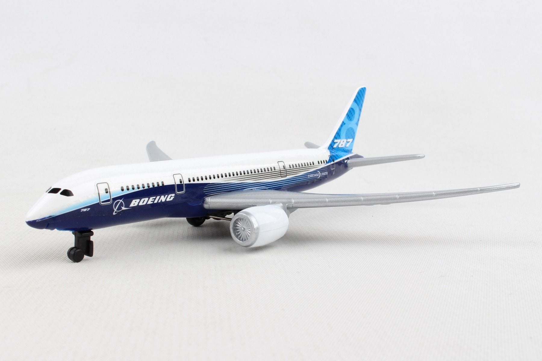 Boeing 787 Dreamliner Diecast Aircraft Toy Left Front View