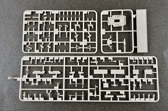 HMS Kent F78 Type 23 Frigate, 1:700 Scale Model Kit Frames