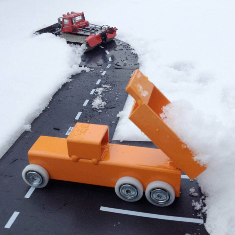 King Of The Road 40 Piece Flexible Toy Road Set In The Snow
